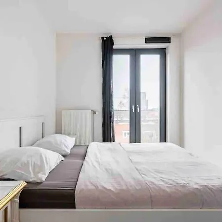 120m2 Spacious 4-bedroom With Roofterras *