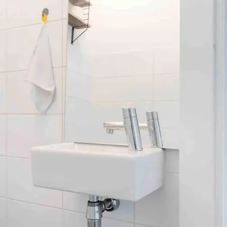 120m2 Spacious 4-bedroom With Roofterras *